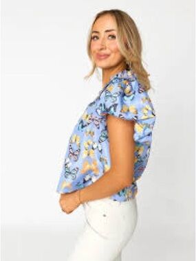 Women’s Buddy Love Butterfly Leeland Top size Medium NWT